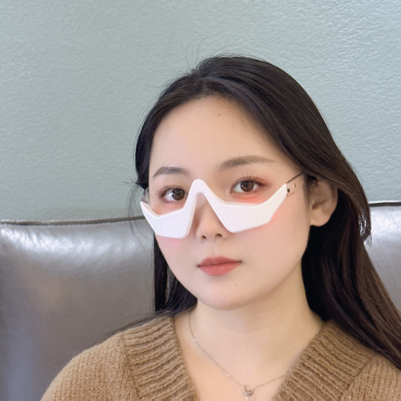 2 در 1 ماساژور چشم برای چروک های چشم عملکرد تیره پاک کردن کیسه های چشم حلقه های تیره دست